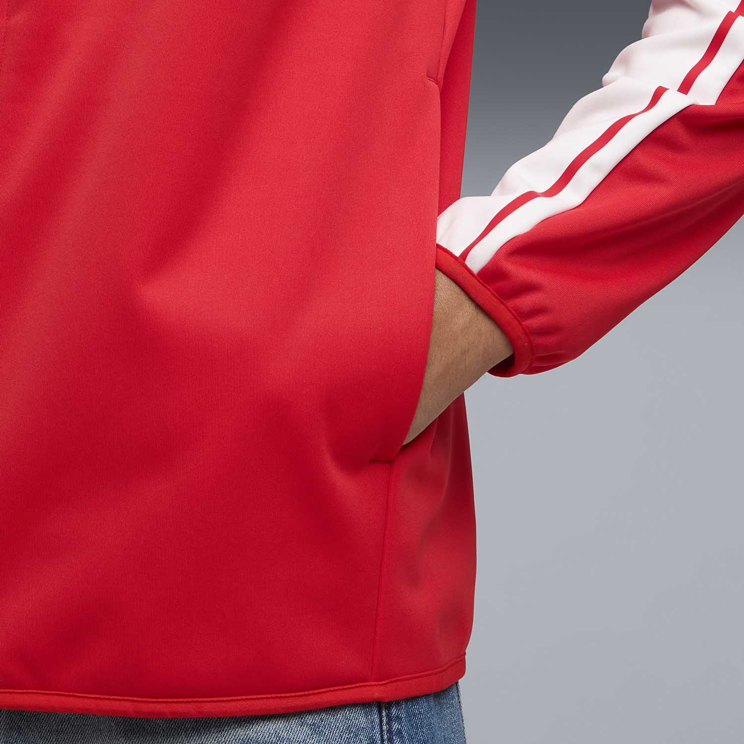 Scuderia Ferrari 2026 Team Softshell Jacket